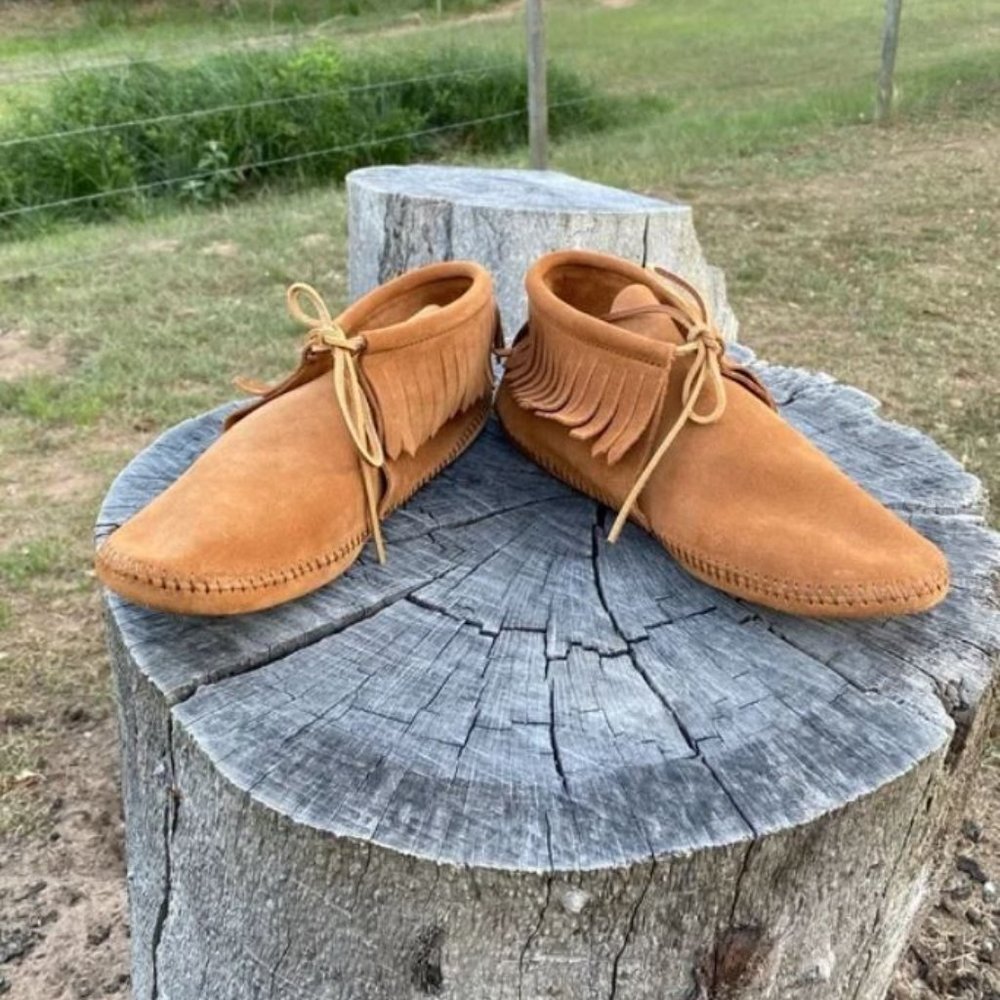 Men’s Minnetonka Classic Fringe Softsole Moccasin Boot